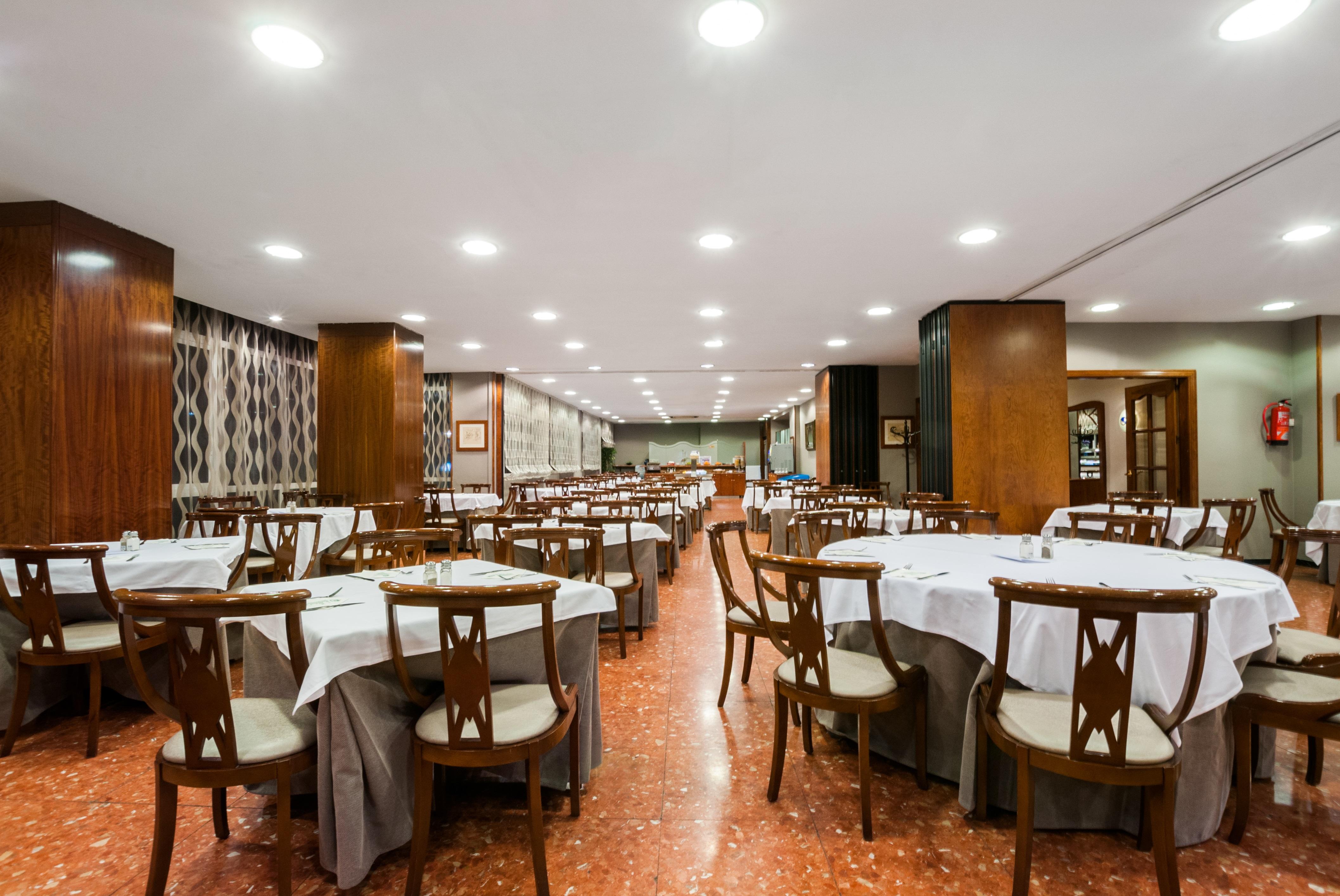 Hotel Gaudi Reus Exteriér fotografie