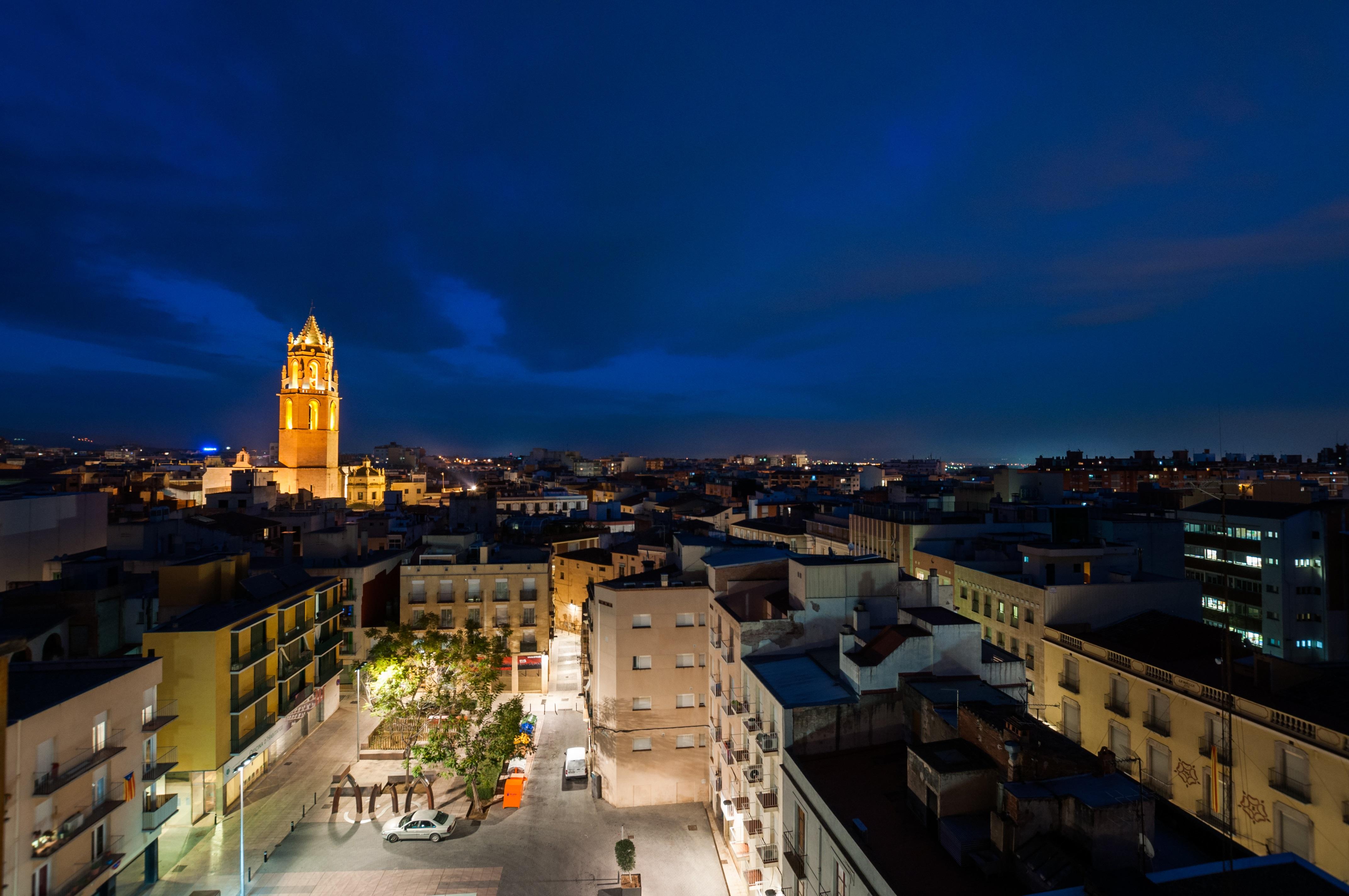Hotel Gaudi Reus Exteriér fotografie