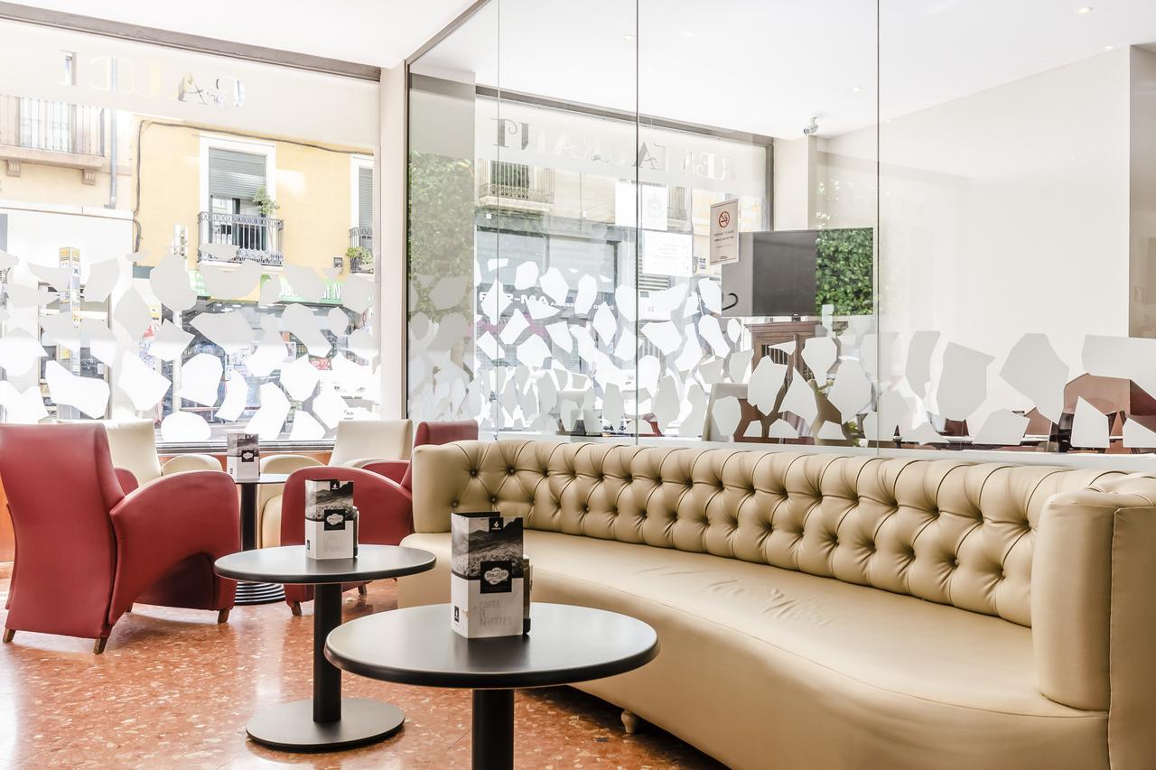 Hotel Gaudi Reus Exteriér fotografie