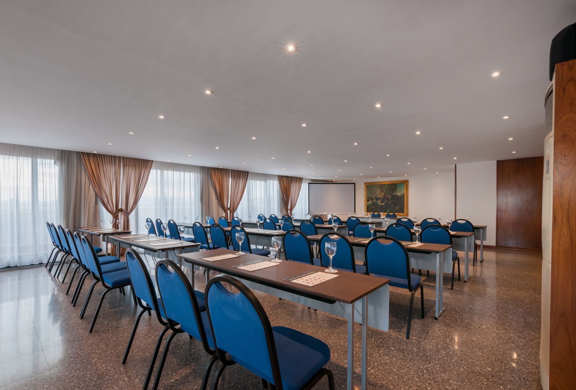 Hotel Gaudi Reus Exteriér fotografie